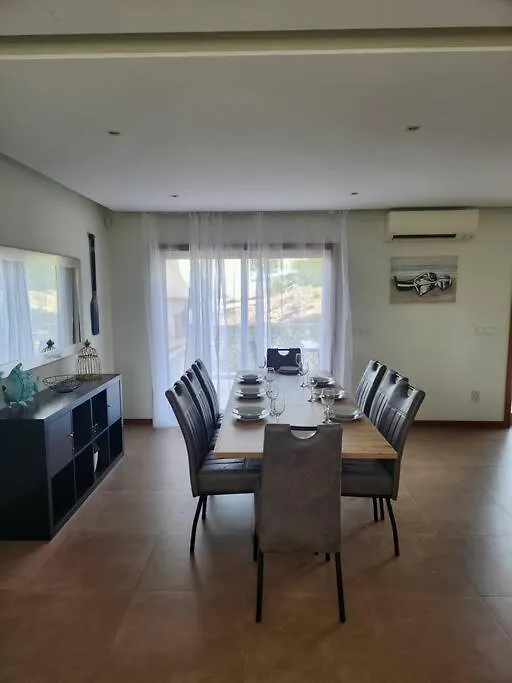 Casa Rogel By Armacao De Pera With Heated Pool And Games Room Alcantarilha